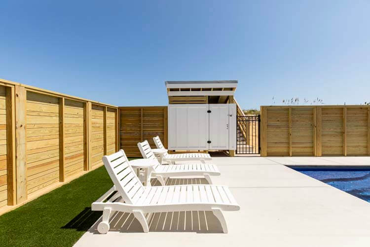 Poolside Seating