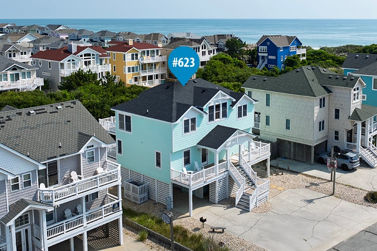 6 BR : 4.1 BA in COROLLA