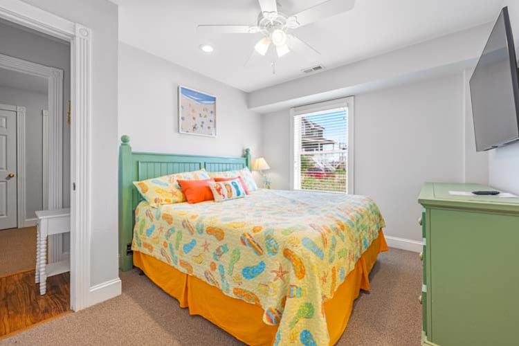 Ground Floor King with Private Bath