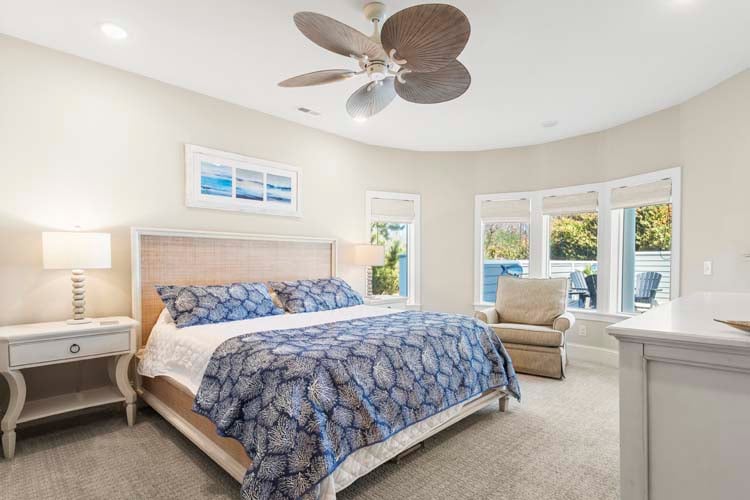 Ground Floor King with Private Bath