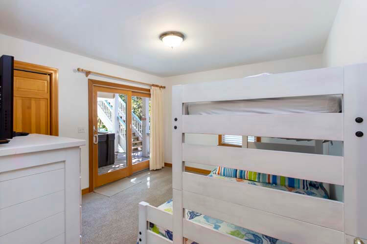 1st Floor Pyramid Bunk with Shared Bath