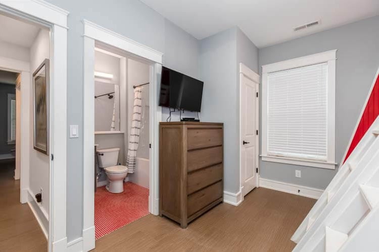 1st Floor Pyramid Bunks with Private Bath