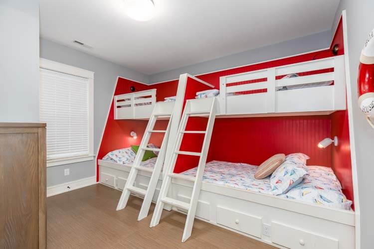 1st Floor Pyramid Bunks with Private Bath