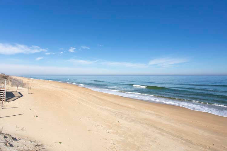 Community Beach Access North