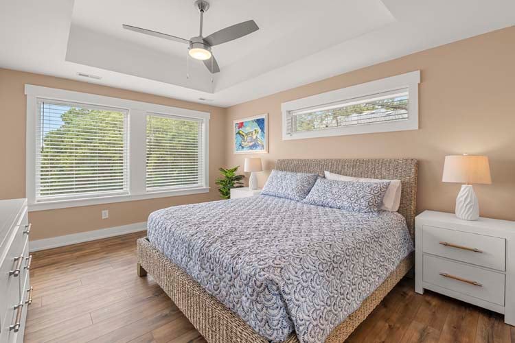 2nd Floor King with Private Bath