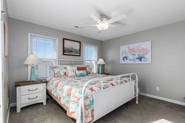 2nd Floor King with Shared Bath and Private Deck