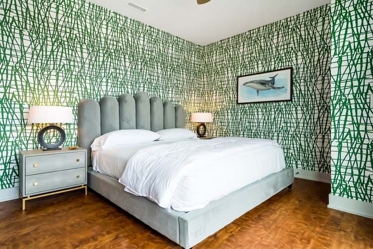 1st Floor King with Private Bath (N)