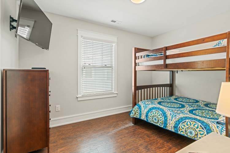 1st Floor Double Bunk with Private Bath