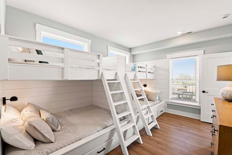 1st Floor Pyramid Bunks with Private Bath