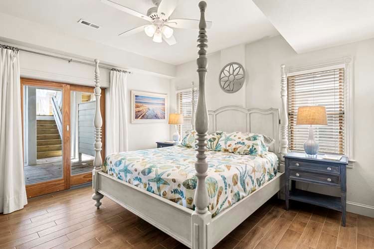 Ground Floor King with Private Bath