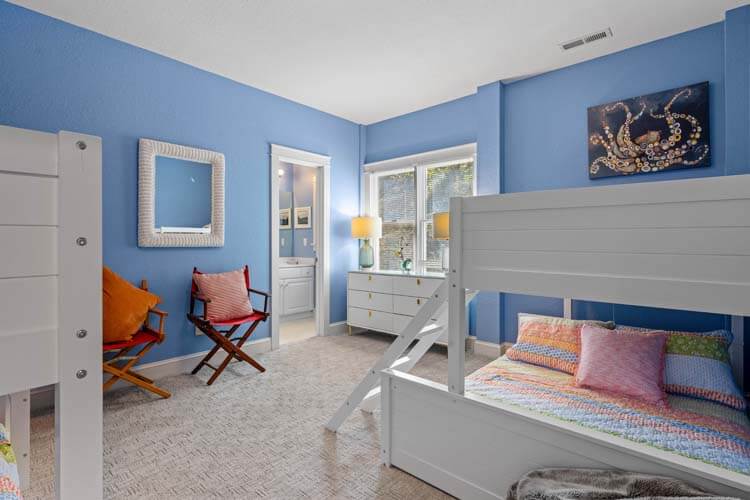 Ground Floor Pyramid & Twin Bunk with Private Bath