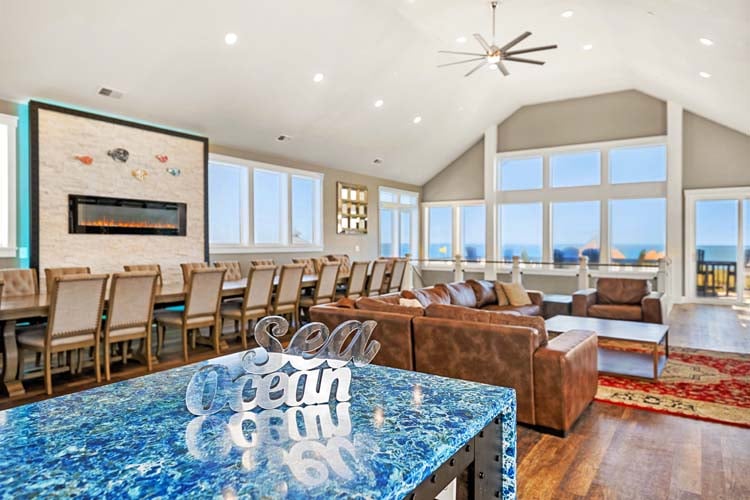 Carolina Breeze Decor