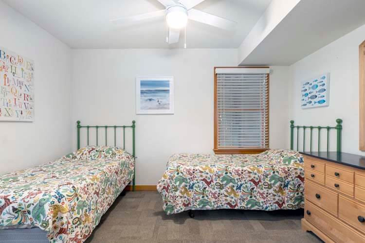 Ground Floor Twins with Shared Bath