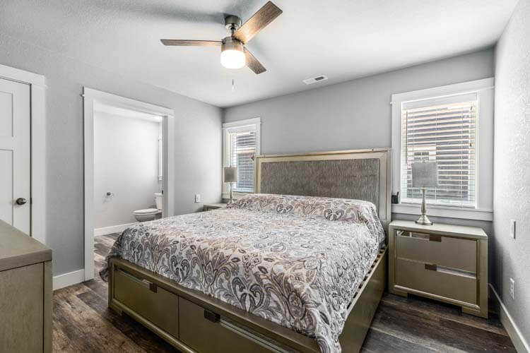 Ground Floor King with Private Bath