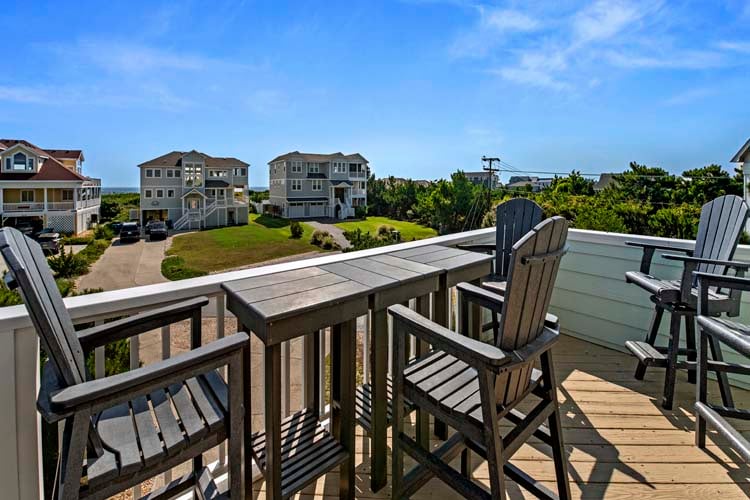2nd Floor East Deck