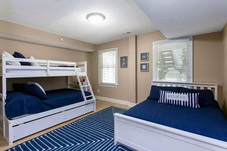 Ground Floor Double and Pyramid Bunk Bedroom