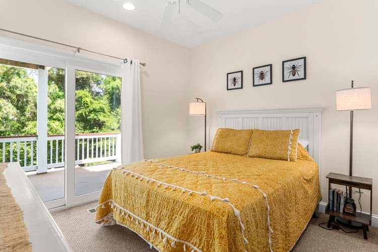 1st Floor Queen with Shared Bath and Deck Access