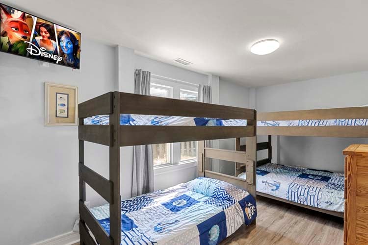 Ground Floor Pyramid & Twin Bunk Bedroom