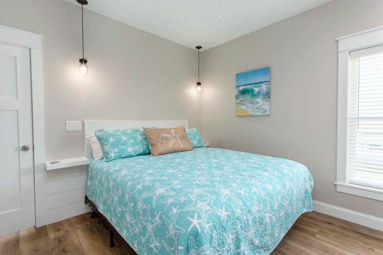 Ground Floor California King with Private Bath