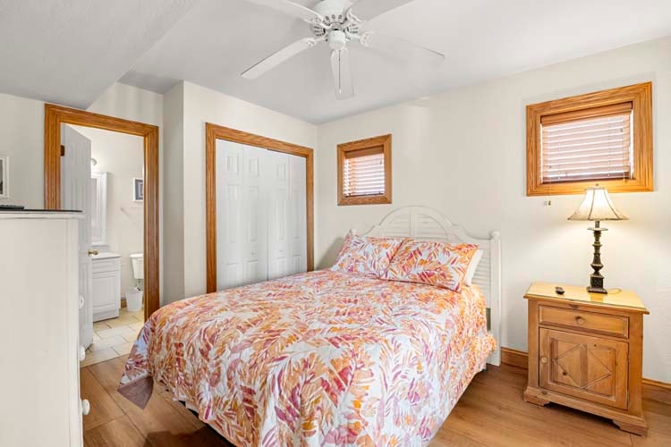 Ground Floor Queen with Private Bath