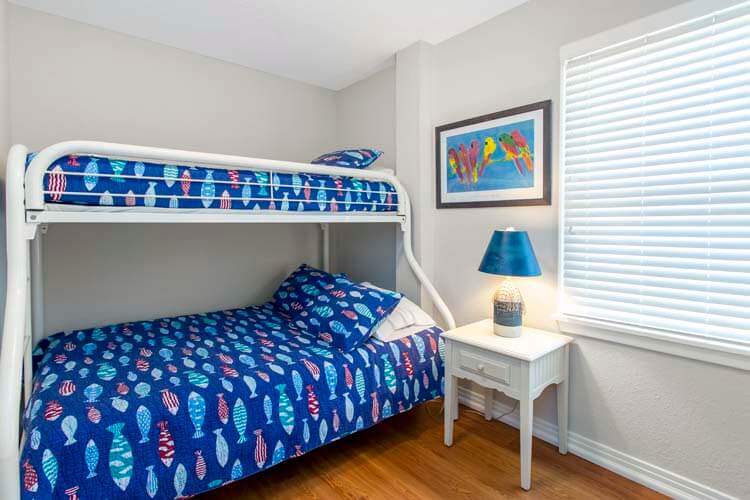 Ground Floor Pyramid Bunk with Private Bath