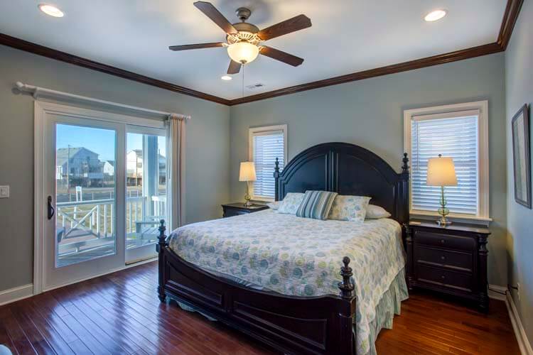 Ground Floor King with Private Bath