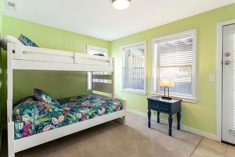 Ground Floor Pyramid Bunk with Shared Bath