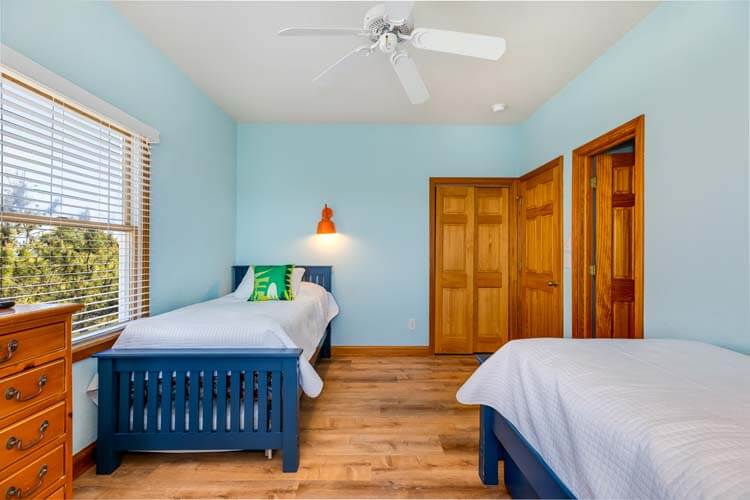 1st Floor Twins/Trundles with Private Bath