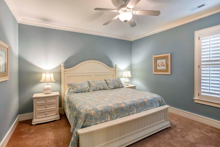 Ground Floor King with Private Bath