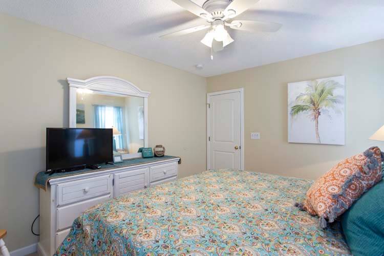 Ground Floor King Bedroom