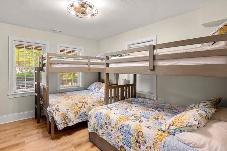 Ground Floor Pyramid Bunks with Private Bath