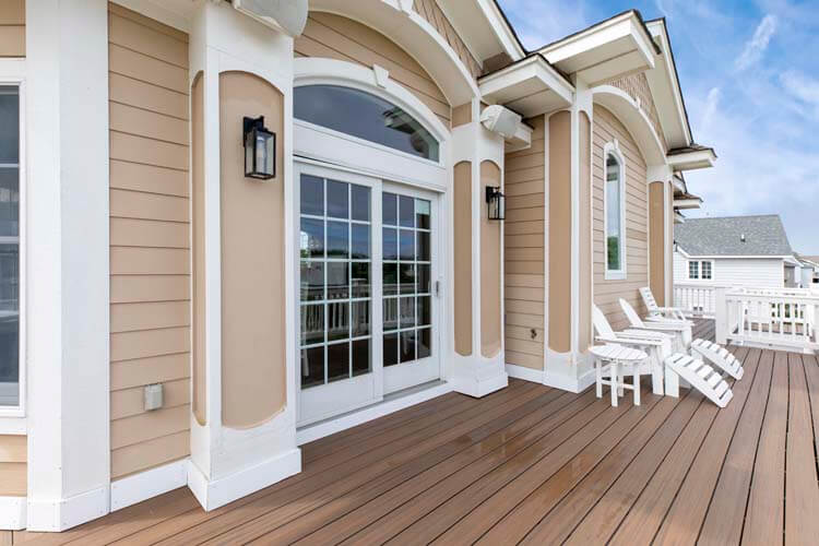 2nd Floor Deck