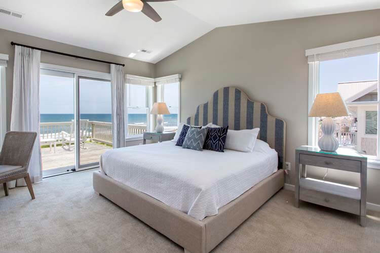 2nd Floor King with Private Bath