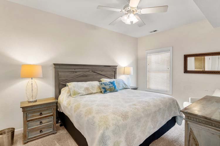 Ground Floor King with Private Bath