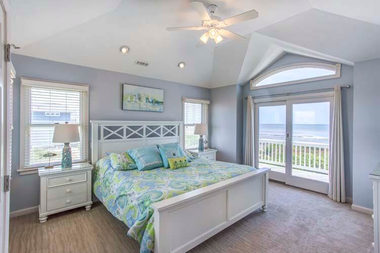 2nd Floor King with Private Bath