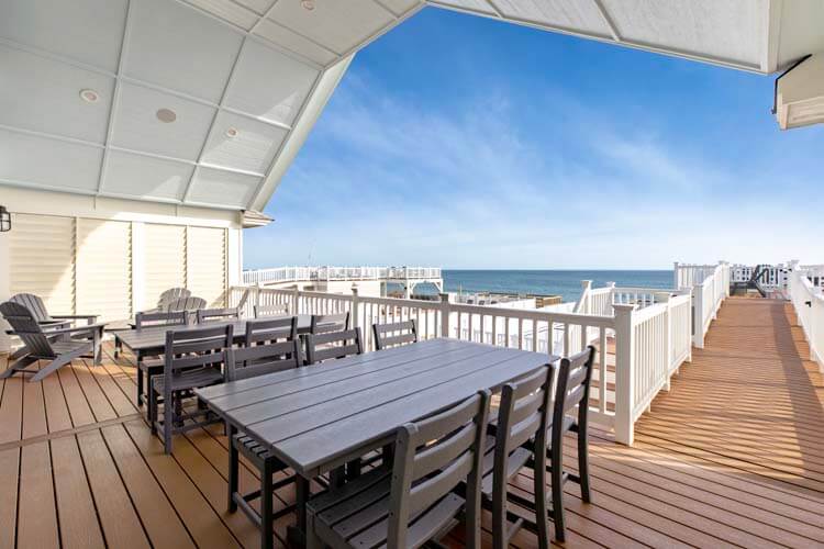 2nd Floor Covered Deck