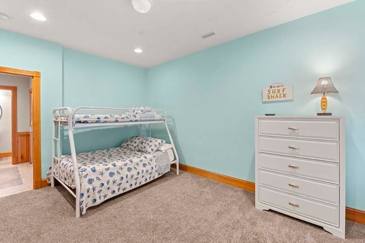 Ground Floor Pyramid Bunk with Private Bath