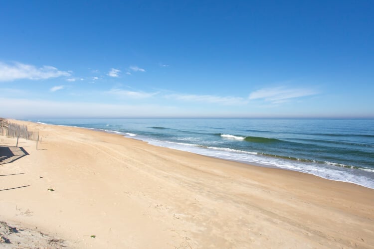 Community Beach Access North