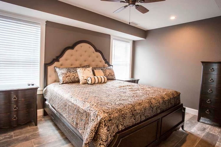 2nd Floor King with Private Bath (2)