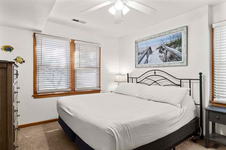 Ground Floor King with Private Bath