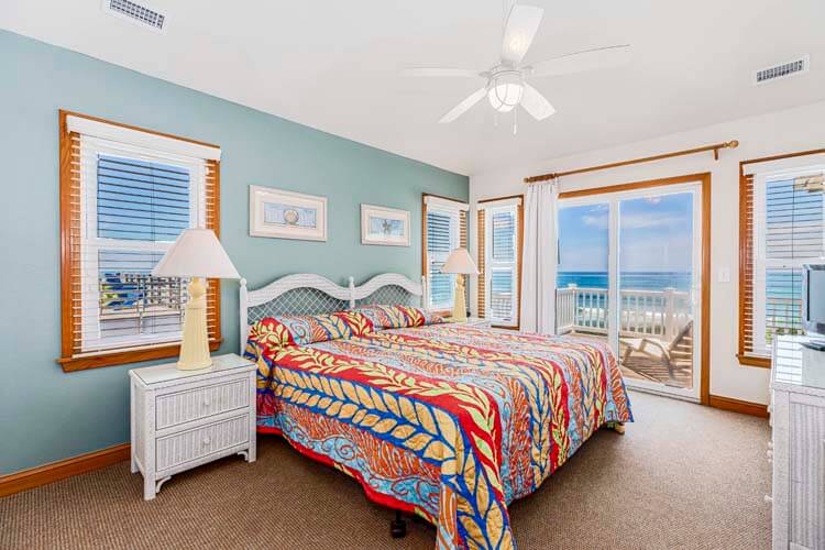 2nd Floor King with Private Bath