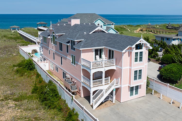 BEACH PALACE
