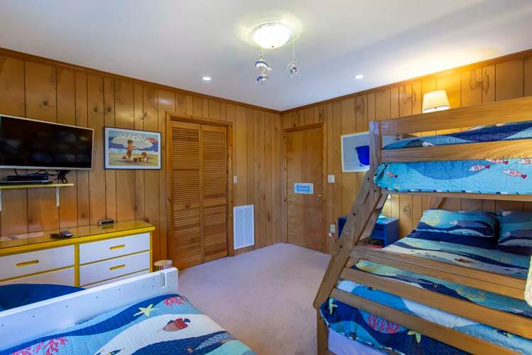 1st Floor Pyramid Bunk & Twin Bedroom