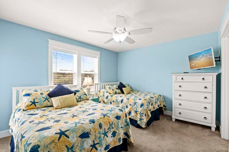 1st Floor Doubles with Private Bath