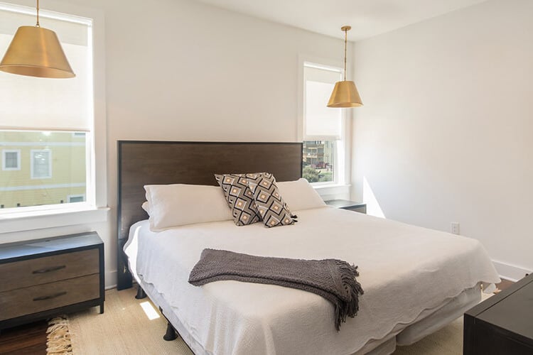 1st Floor King with Private Bath