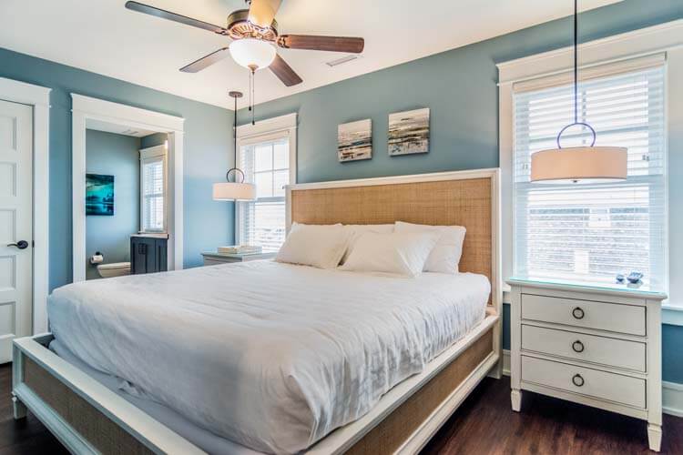 2nd Floor King with Private Bath #1