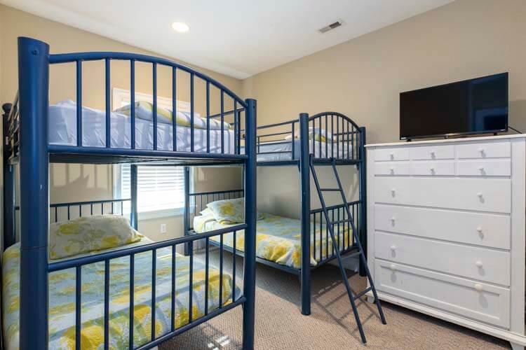 Ground Floor Twin Bunks Bedroom