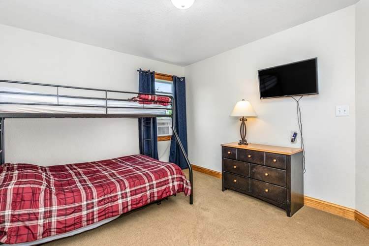 1st Floor Pyramid Bunk with Trundle Bedroom