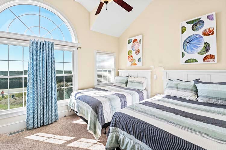 1st Floor Doubles with Private Bath