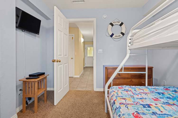 Ground Floor Pyramid Bunk Bedroom